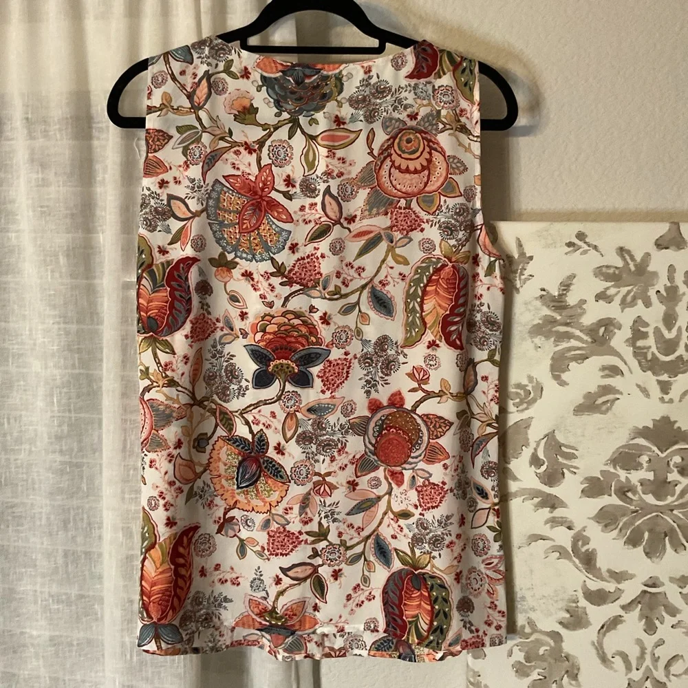 LOFT Floral Sleeveless Blouse - Maroon and Blue - Picture 3 of 6